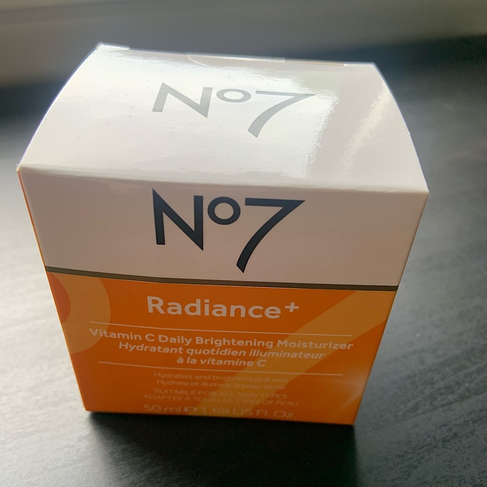 No7 Radiance Plus Glow Vitamin C Daily Brightening Moisturizer 50ml NEW IN BOX